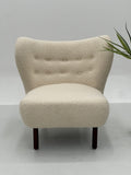 Little White Accent Chair ¨C Upholstered Lounge Chair for Wholesale & Commercial Use