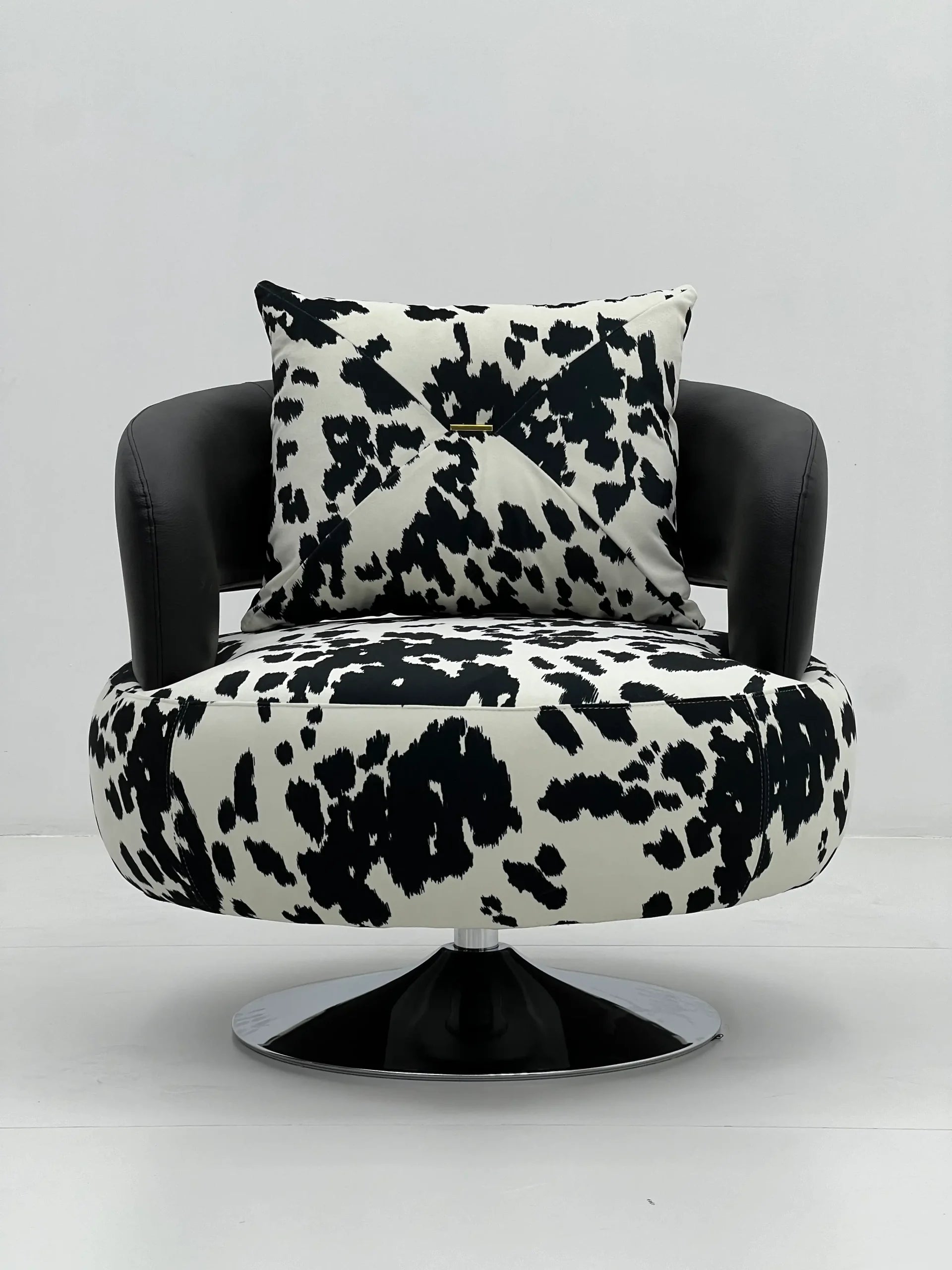 Modern Cow Print Swivel Lounge Chair in Black & White ¨C Plush 360¡ã Cloud Accent Seating with Pillow for Commercial Hotels, Lounges & Premium Offices