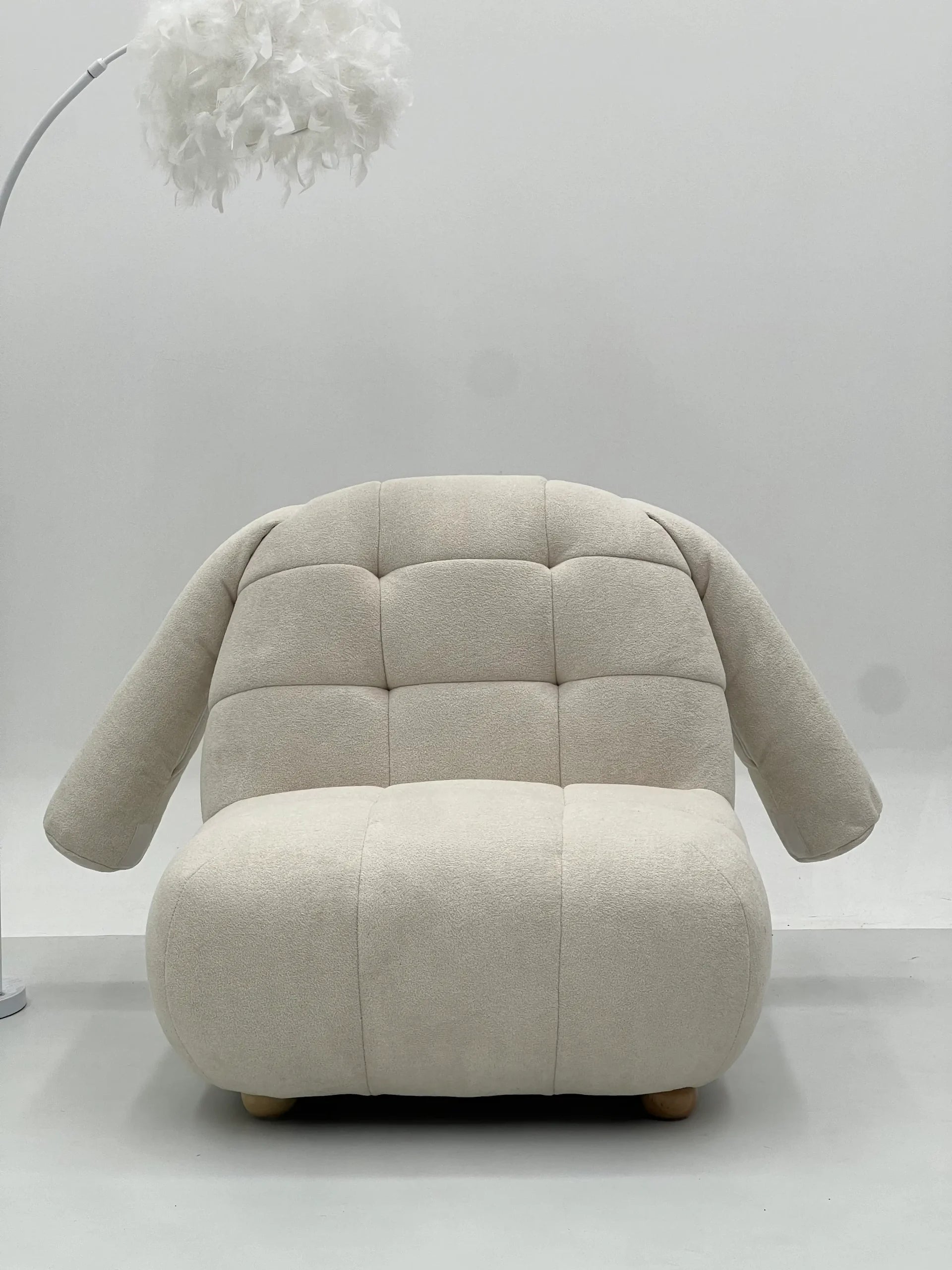 Cream Boucle Cloud Chair with Oak Legs ¨C Luxurious Sculptural Accent Seating for Boutique Hotels & Commercial Spaces