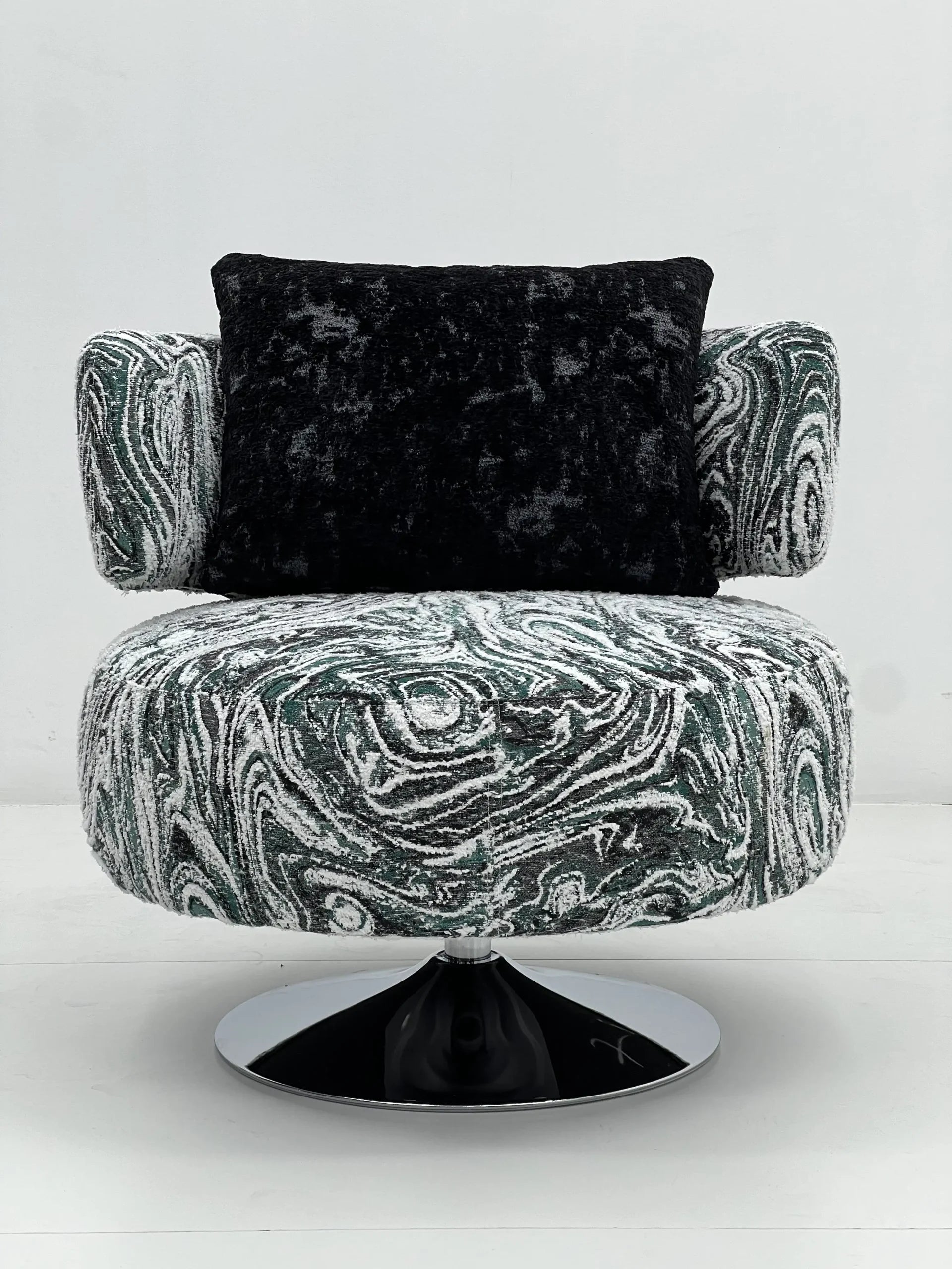 Modern Marble Velvet Swivel Lounge Chair in Emerald & Black ¨C Plush 360¡ã Cloud Accent Seating with Pillow for Commercial Hotels, Offices & Lounges