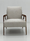Modern Mid-Century Lounge Chair with Walnut Arms & Beige Textured Upholstery ¨C Premium Accent Seating for Commercial Hotels, Offices & Lounges