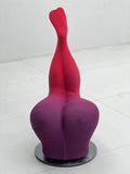Modern Organic Swivel Lounge Chair in Fuchsia-Purple Gradient ¨C Sculptural Cloud Seating for Commercial Hotels, Lounges & Premium Offices