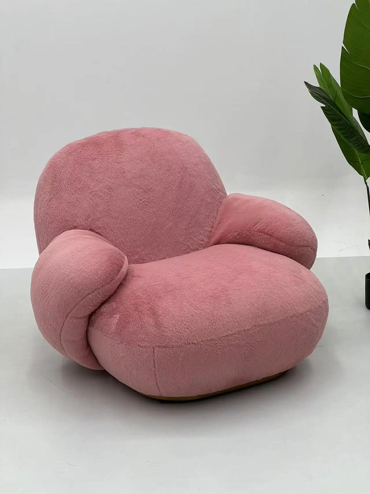 Pink Boucle Lounge Chair ¨C Luxurious Modern Sculptural Accent Seating for Boutique Hotels & Commercial Spaces