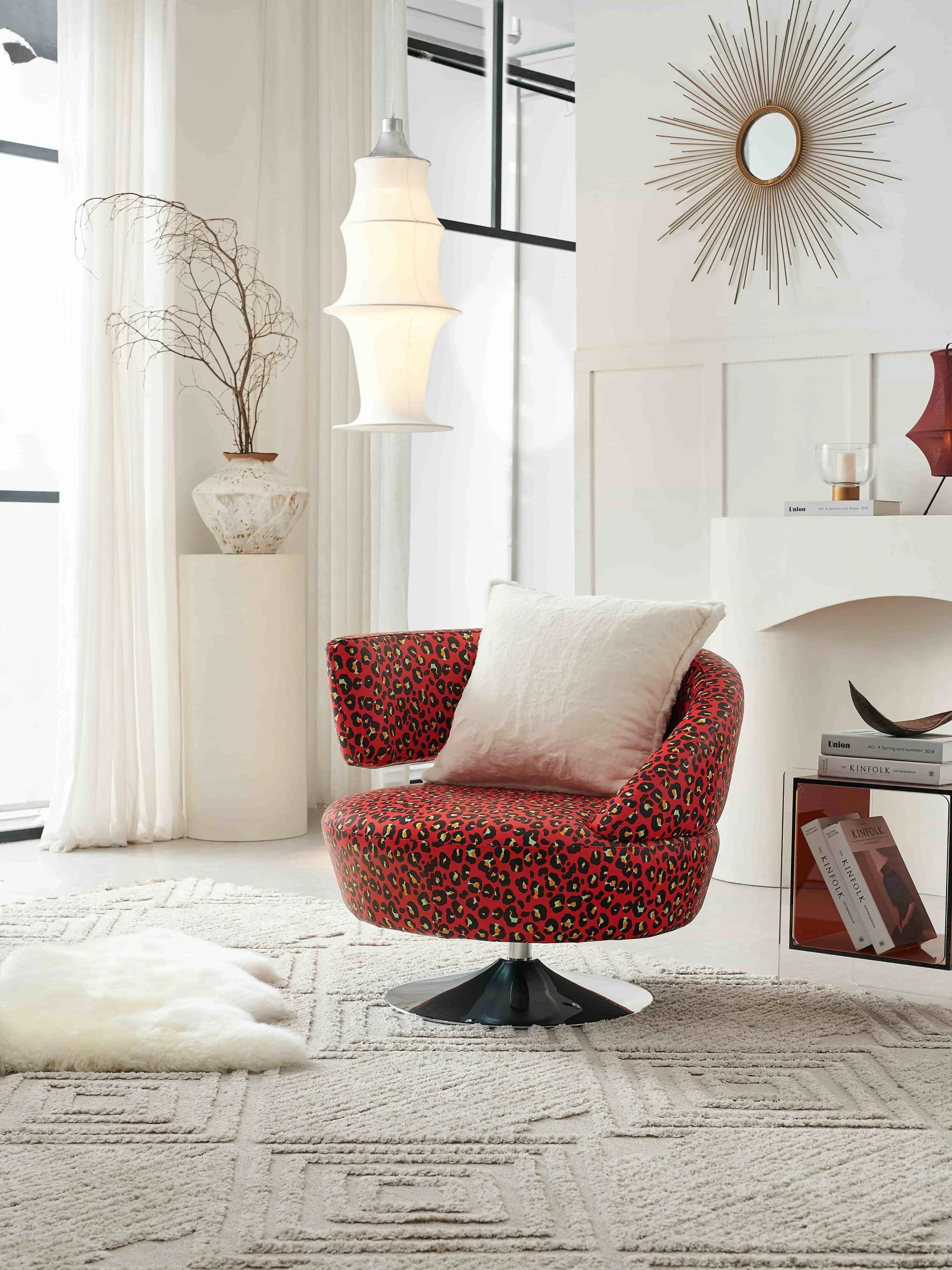 Red Leopard Print Swivel Accent Chair ¨C Bold Animal Print Lounge Seating with 360¡ã Rotation for Commercial Interiors